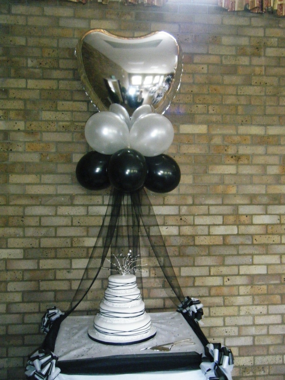 Black and White Balloon Decorations